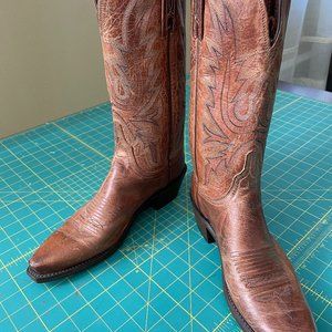 LUCCHESE Womens Cowboy Boots 8.5 new w/o box